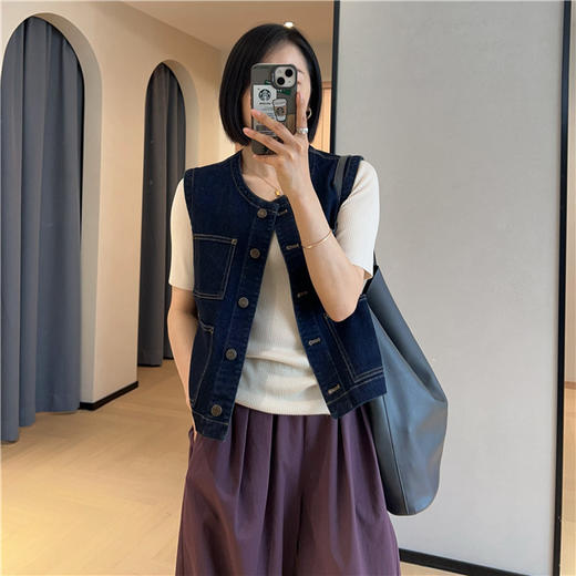 雀说春不晚时髦率性复古深蓝圆领短款牛仔马甲叠穿百搭无袖背心外套女AL8391 商品图2