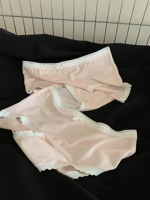 5条装！温柔纯色蝴蝶结内裤高支莫代尔 轻柔透气天然抗敏 抑菌呵护中腰三角裤 商品图2