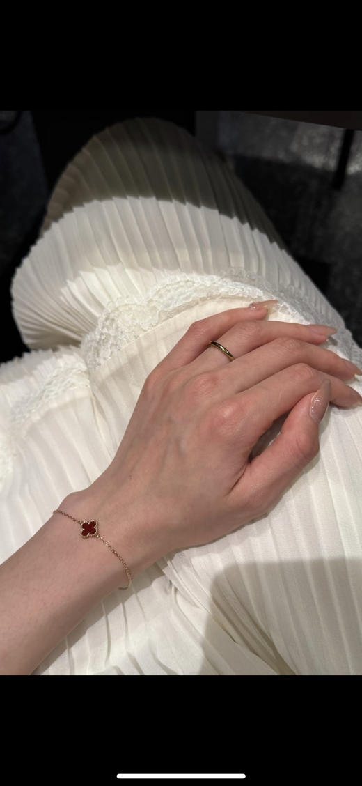 梵克雅宝 vca 四叶草 mini 单花 红玉髓 玫瑰金 手链 商品图3