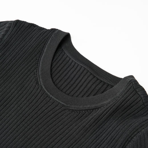 谜底黑色连衣裙2025春季新品气质优雅修身针织长裙短袖251MZ0400 商品图3