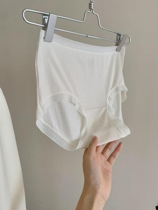 5条装！云朵莫代尔温柔内裤 莫兰迪色系素雅高级 舒适透气 纯棉底档中腰三角裤短裤 商品图7