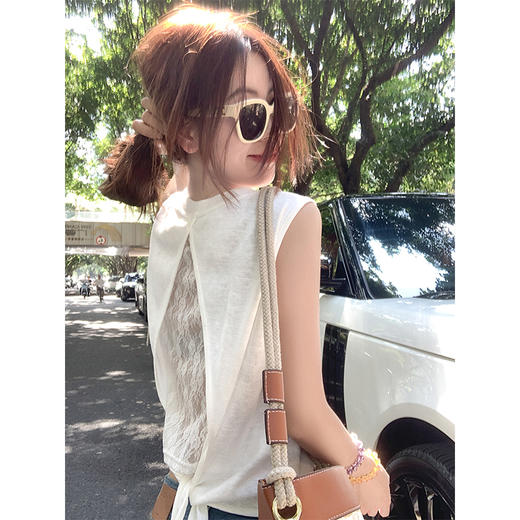 <曾小咸推荐>韩系辣妹蕾丝拼接露背吊带背心 商品图0