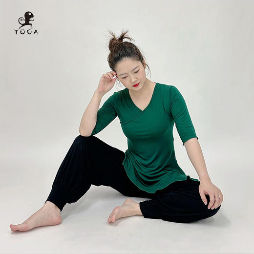 壁虎瑜伽【2506SY362】修身显瘦罩衫【5天发货】 商品图5