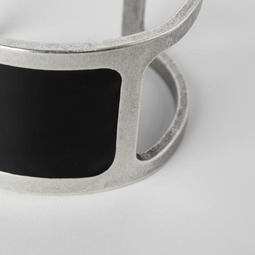 ROMI STUDIO 不锈钢手镯 简约高级感黑银撞色开口手镯 RWCRP33610 商品图2