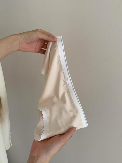 5条装！温柔纯色蝴蝶结内裤高支莫代尔 轻柔透气天然抗敏 抑菌呵护中腰三角裤 商品图4