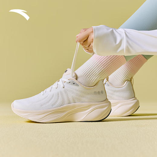 【线上专享价】安踏叶子丨跑步鞋女子缓震回弹运动鞋厚底增高轻便跳绳鞋女122535515 商品图2