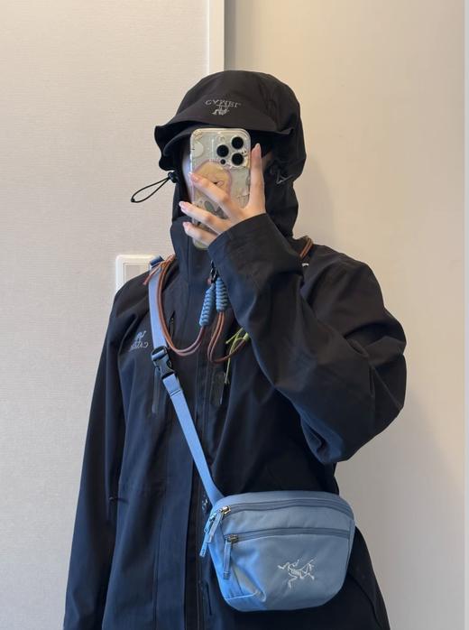 始祖鸟𝐦𝐚𝐧𝐭𝐢𝐬 𝟏系列1.5L挎包/腰包（SS） 商品图9