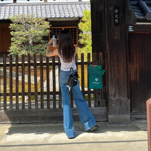 ROMI STUDIO“复古丹宁”斜纹棉水洗猫须翻边直筒牛仔裤RW24WXD1086 商品图3