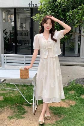 ELLA JADE 云雾米色新中式舒适开衫吊带裙套装 20602