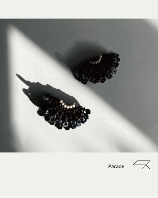 tamas 黑色复古串珠耳钉/耳夹 商品图2