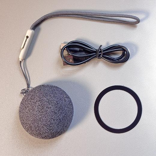 【鸿蒙合作品牌 ~免费试用15天】塞尔兰斯迷你便携磁吸音箱一机=支架+音响+氛围灯 +2个音箱可同时串联 商品图5