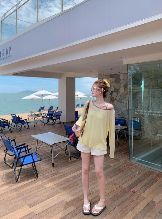 <曾小咸推荐>现货秒杀！卖完不补 ！微信打折价！防晒罩衫吊带背心两件套 日常119.99/件 立减50 秒杀69.99/件！！ 商品图5