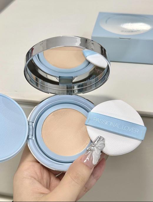 底妆届胶水悍匪❤️🔥油皮这辈子有它定型了！！ 24h不脱妆➕越夜越美丽的底妆神器 PL恋火绒雾持妆气垫霜【海岛限定款】 商品图4