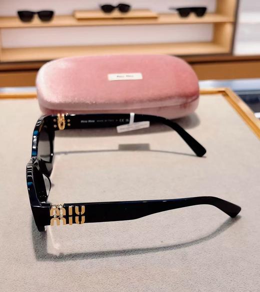 直发 原厂清货 进口意大利材质 谬谬墨镜 门当家花旦防晒太阳镜 商品图8