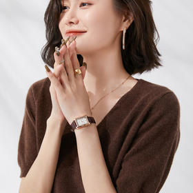 【限时特卖】【买一送一，两件起拍】【经典13色，V领+圆领可选】夏季女款精纺一线成衣美丽诺羊毛圆领V领针织短袖