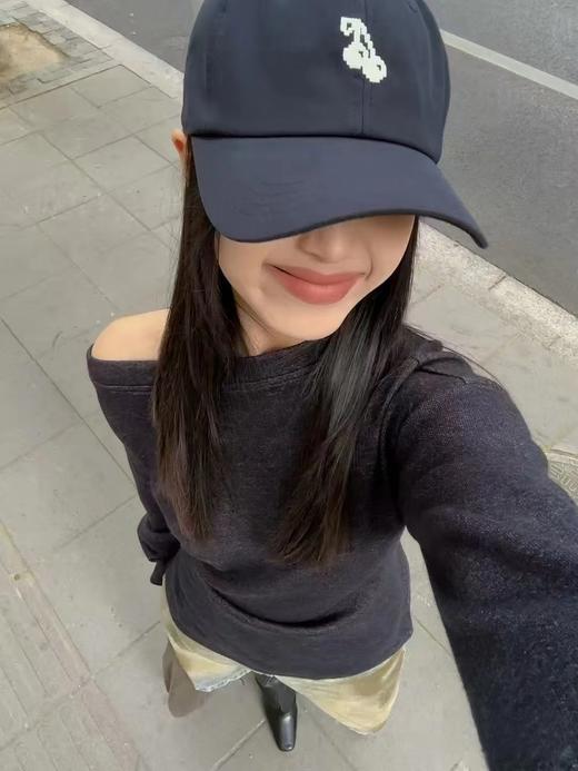 分镜头设计师品牌国内一线设计师品牌IMMI 藏青色樱桃防水棒球帽 商品图0