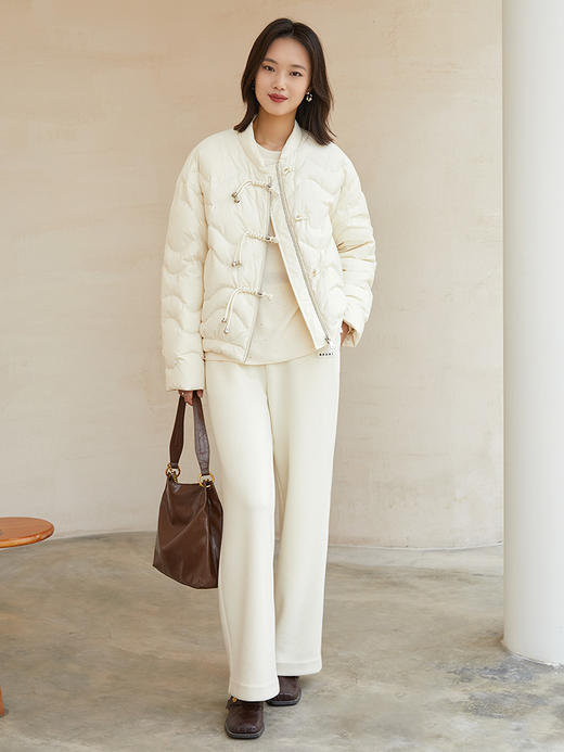 粉色盘扣波浪纹短款羽绒服 秋冬复古风立领拉链保暖面包服外套 商品图1