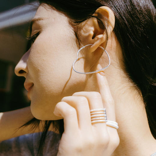 【沈梦辰同款】alodia.co 品牌直发 耳畔微光耳环 S925银车花精致百搭修饰脸型素圈耳饰 商品图2