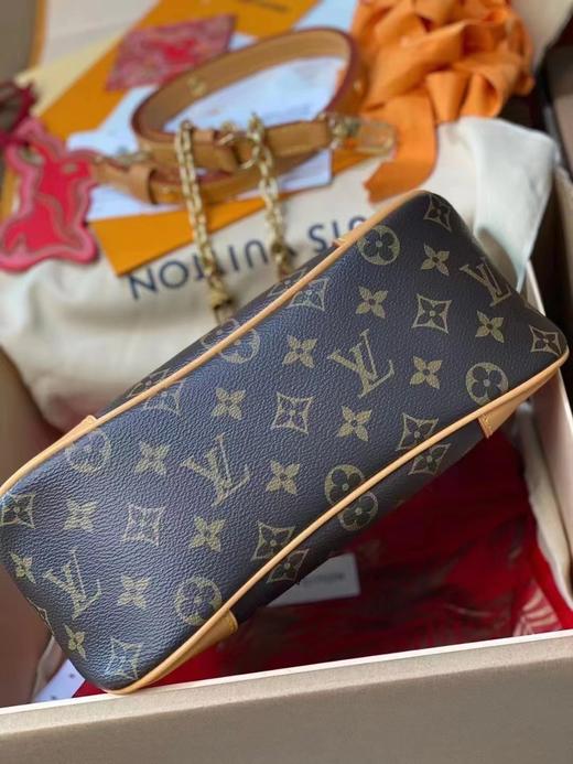 D061827春夏百搭新品老花满印牛角包斜挎单肩包 商品图7