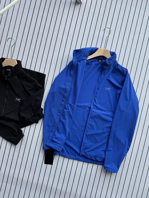 点此购买 始祖鸟Nodin Jacket男款轻量男子皮肤衣 jj 321644 商品图4
