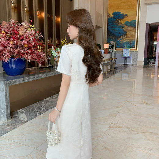 【清仓超15天不保价】奢姿大码女装2025夏季时尚方领旗袍连衣裙胖妹妹提花减龄开衩裙子9952890433【1】 商品图3