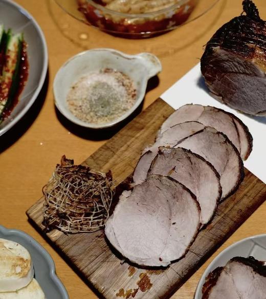 【上新特价79元/包，2包同城包邮】网兜去骨去皮猪前腿肉/猪肘肉，西班牙吃栗子长大的杜洛克猪，上新特价79元/包/1kg 商品图3