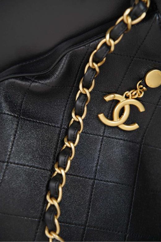 D061821复古做旧风金属排扣重量感的双吊坠设计单肩斜挎包 商品图9