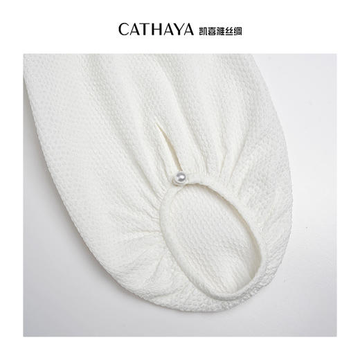 凯喜雅 珍珠雪圆领中袖上衣 商品图3