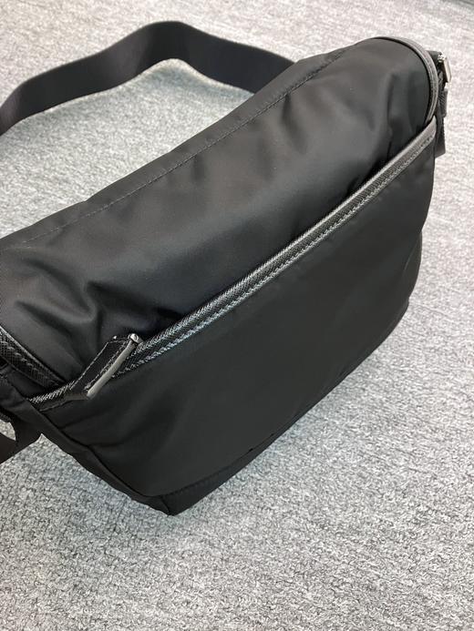 男款斜挎包020 商品图1