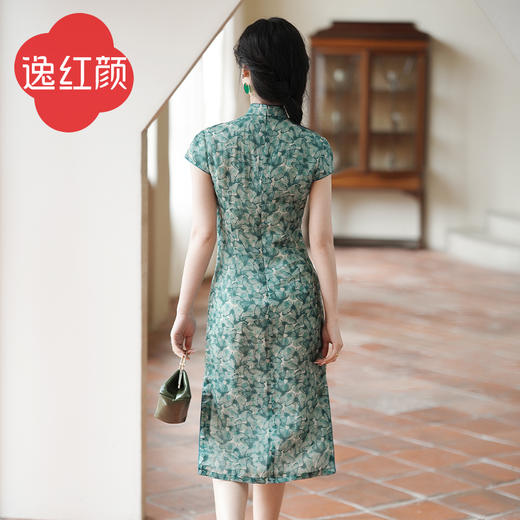 逸红颜旗袍女2024夏新款 蝶泉 中式书卷复古风立领棉麻类类修身裙 商品图4