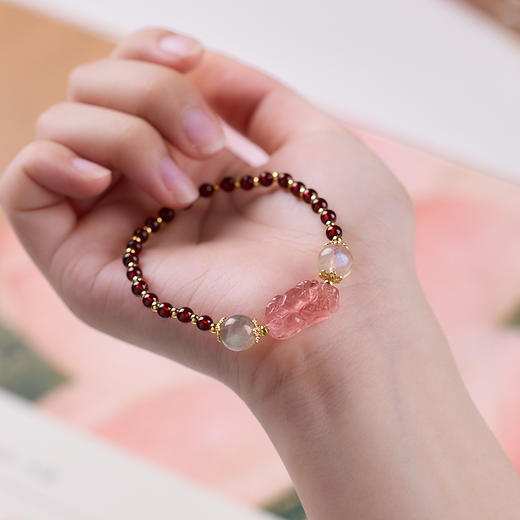 创饰社 · 「 顺铛铛 」糖果碧玺/石榴石草莓晶貔貅手串 商品图9