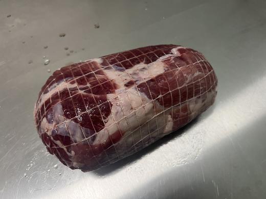 【上新特价79元/包，2包同城包邮】网兜去骨去皮猪前腿肉/猪肘肉，西班牙吃栗子长大的杜洛克猪，上新特价79元/包/1kg 商品图1