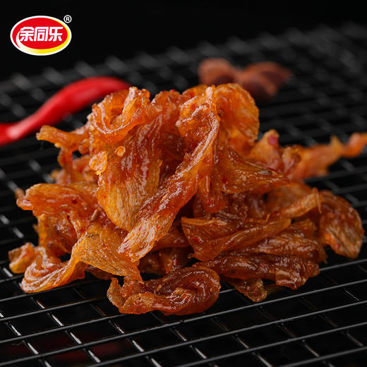 【一包不到一块钱❗素食北京烤鸭】北京烤鸭辣条，唤醒儿时记忆，童年怀旧辣条，热辣味道解馋解闷好选择，旧豆筋零食面筋小吃休闲食品L 商品图1