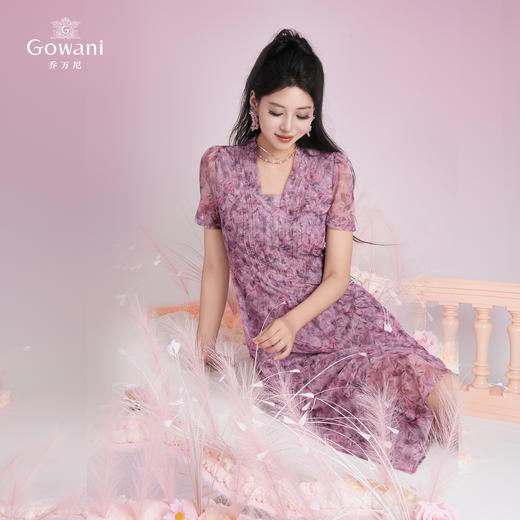 乔万尼2025夏季新品印花收腰南法风情连衣裙ED2E532 商品图2