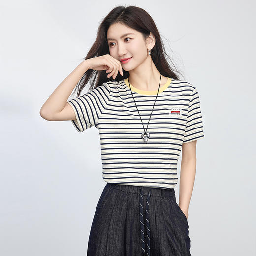 【周四狂欢价】熙世界正肩条纹T恤短袖女2025夏新款时尚小个子休闲撞色圆领上衣 商品图4