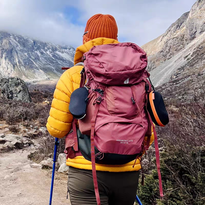 德国多特DEUTER 女款 蓝精灵ACTLITE登山徒步背包 35+10升/45+10升 JX100