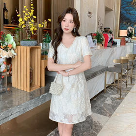奢姿大码女装2025年夏装新款时尚优雅V领短袖亮片花卉刺绣连衣裙9952822190