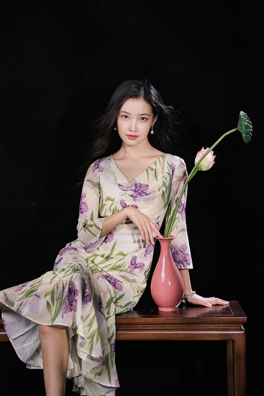 逸红颜明月优选「咏紫鸢」清丽婉转·鸢尾花荡领鱼尾，古典雪纺连衣裙 商品图1