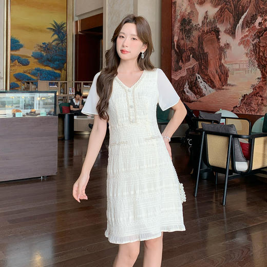 奢姿大码女装2025夏季减龄拼接时尚连衣裙胖妹妹荷叶袖V领裙子9952869760 商品图0