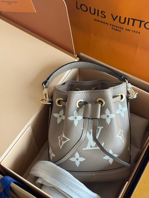 D061818巨适合夏天~nano noe星辰小水桶包单肩斜跨包女 商品图5