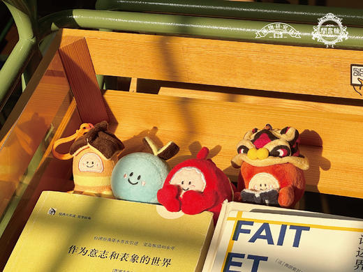 钟书阁城市宝宝系列狮狮宝章章宝鲸鲸宝蟹蟹宝挂件收纳袋书签冰箱贴 商品图12