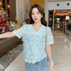 【清仓超15天不保价】奢姿大码女装2025夏季胖妹妹法式V领刺绣复古不规则遮肉时尚上衣9952153451 商品缩略图1