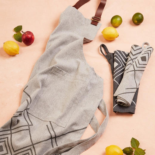 心艺手作：“灰色叠影”茶巾一对 Dark and Light Grey Tea Towels, Set of 2 商品图3