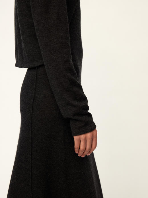 Ruohan 25PF 深灰色精仿羊绒针织两件式连衣裙 商品图4