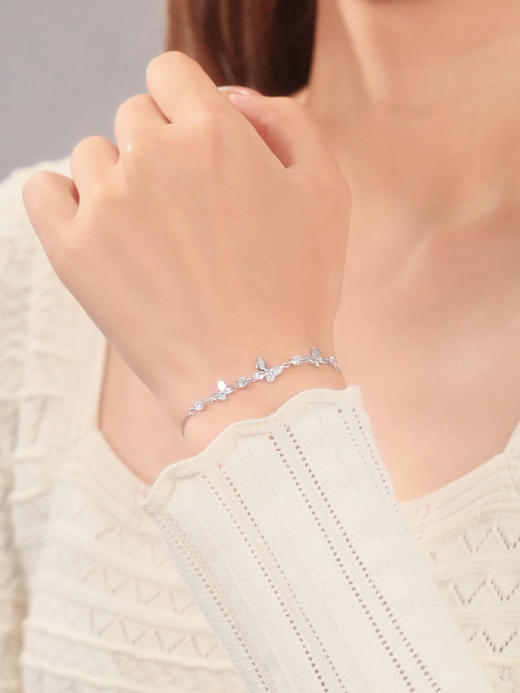 卡蒂罗/KADER 星光蝶梦手链 春日精灵闪耀星点蝶恋花梦幻可调节拼接链 招财蝴蝶灵蝶氛围感设计配饰#好运 商品图6