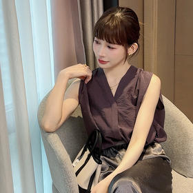 【预售7天】良木礼桑蚕丝背心（8671）