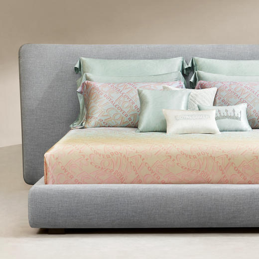 【ROYALCOVER】罗卡芙现代时尚床品真丝数码印花四件套 幻彩嘉年华 商品图0