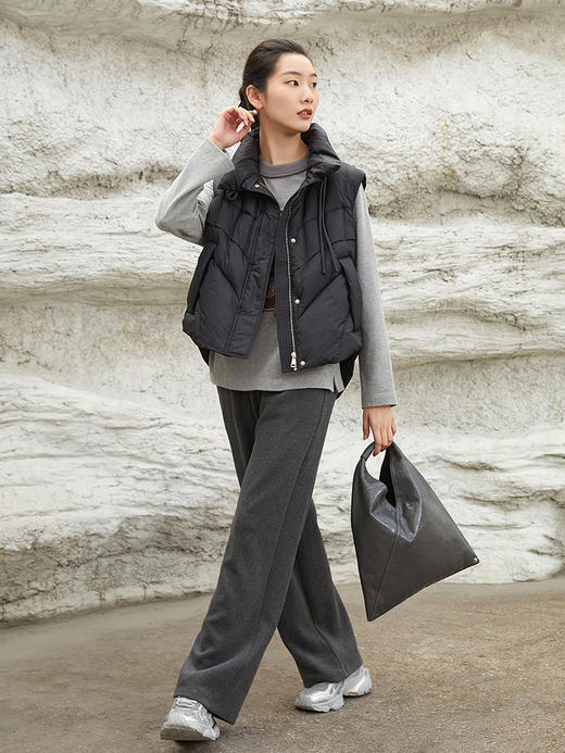 秋冬季新款灰色萌趣兔子印花长袖 T 恤 个性字母图案超吸睛 商品图1