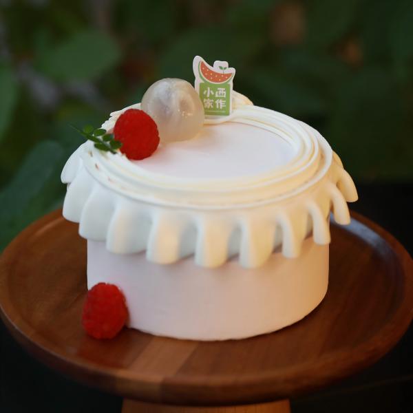 二人食荔枝覆盆子玫瑰园半磅蛋糕