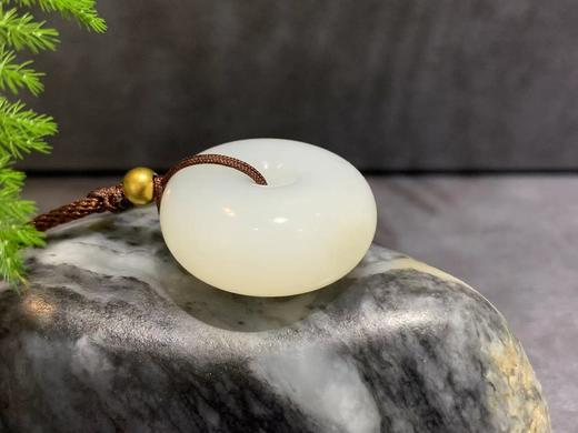 【御珠宫坊】羊脂白玉子料平安扣 商品图4